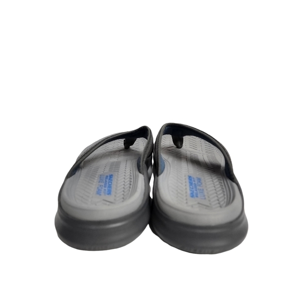 SKECHERS RELAXED FIT LUXE FOAM  THONG SANDAL - Picture 5 of 9